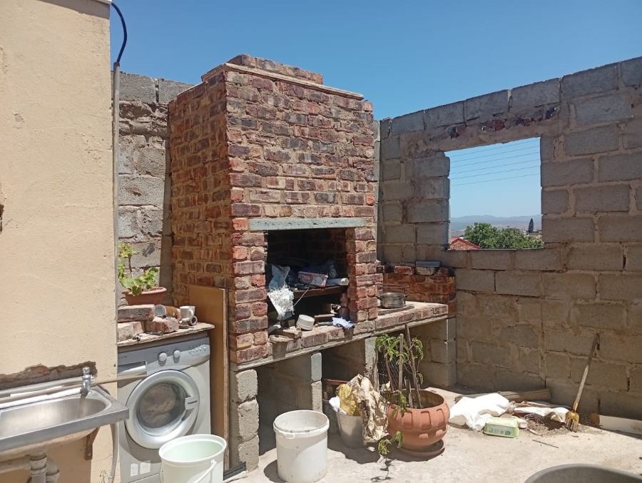 4 Bedroom Property for Sale in Uitenhage Central Eastern Cape